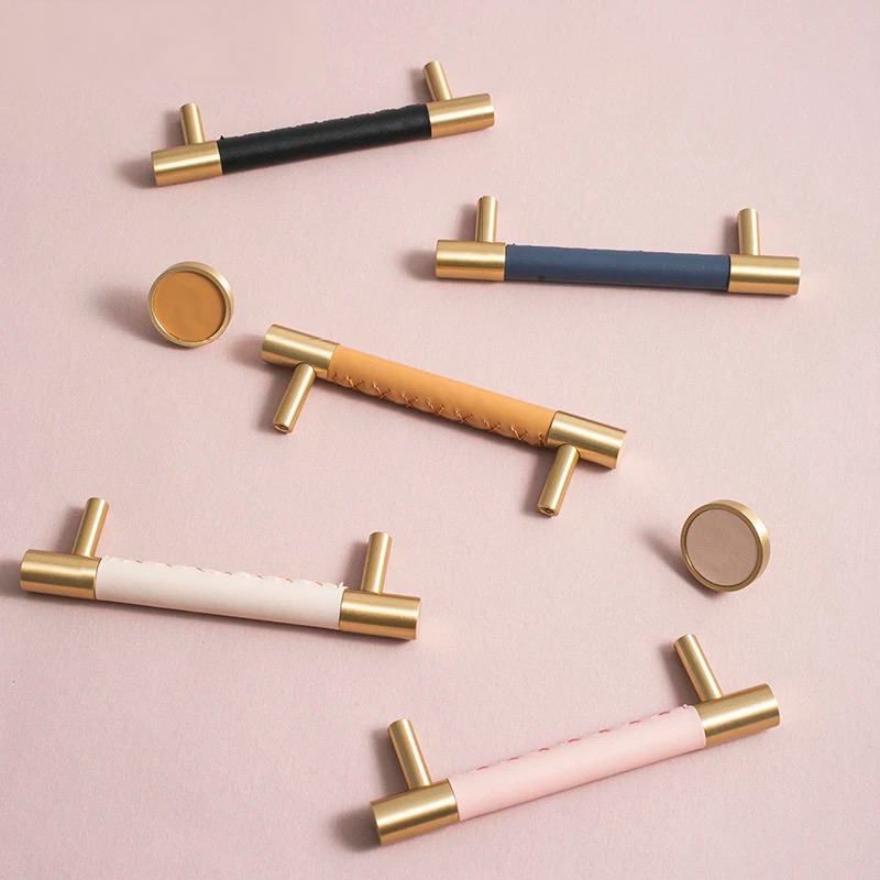 Juno - Brass and colored leather