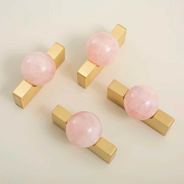 Luca - Brushed brass with round stone