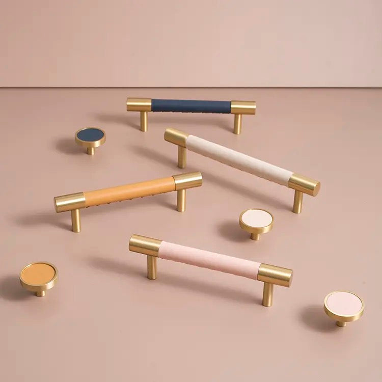 Juno - Brass and colored leather