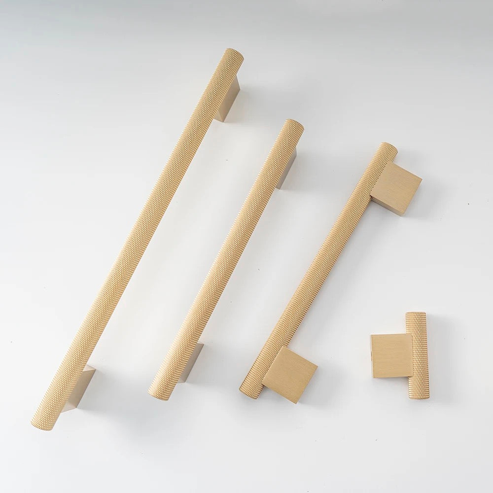 Dura - Brushed brass with pattern