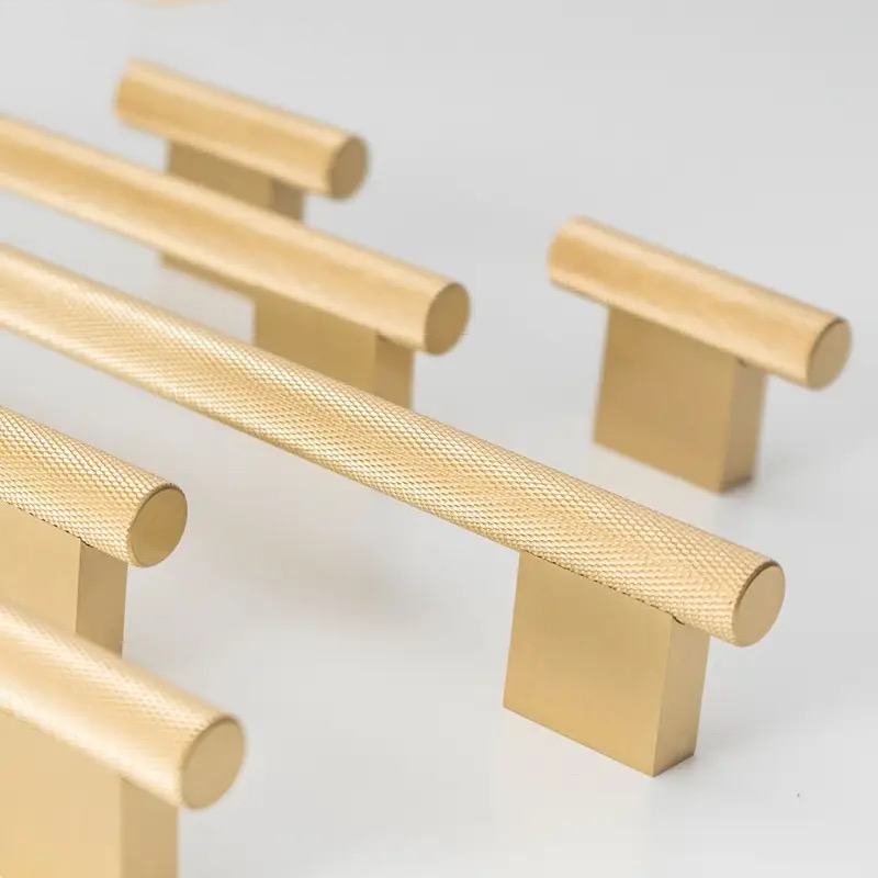 Dura - Brushed brass with pattern