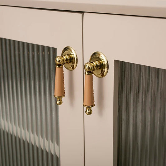 Piera - Brass & Leather hanging knob