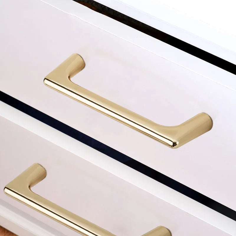 Gigi - Gold with rounded shapes