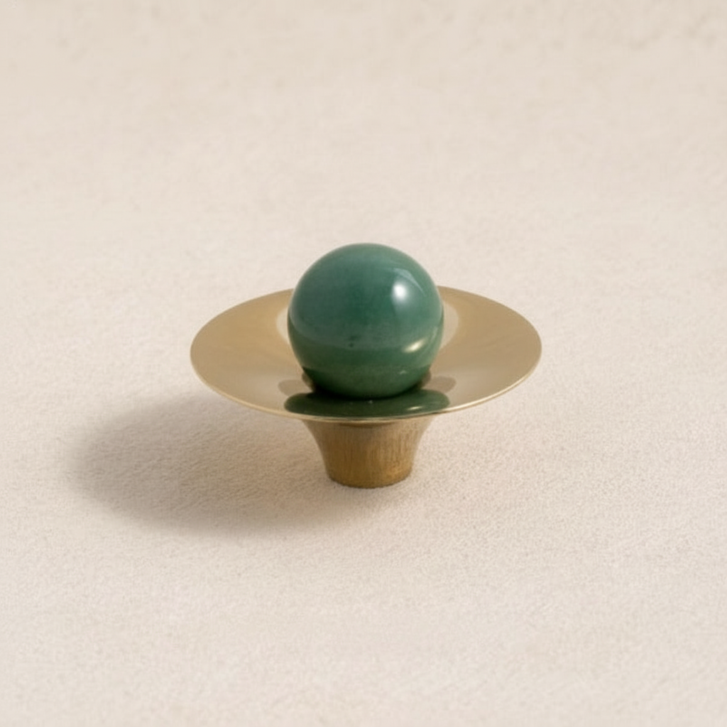 Orin - Knopp i mässing med äkta kristall